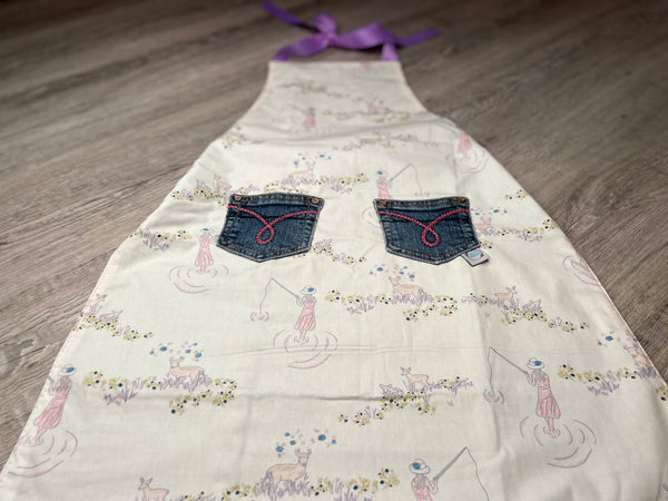 Fishing with the Deer Apron 6-12 Years