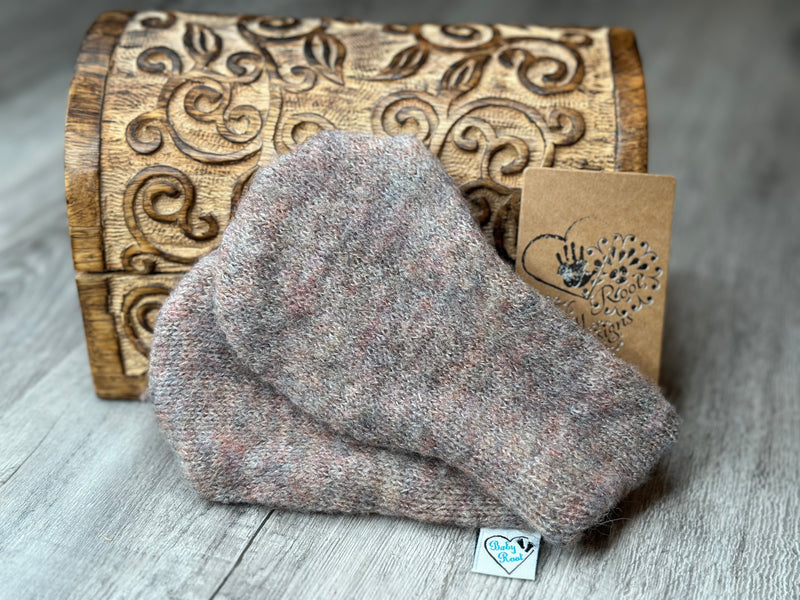 Newborn to 5 Years Heathered Rose Wool Mitts