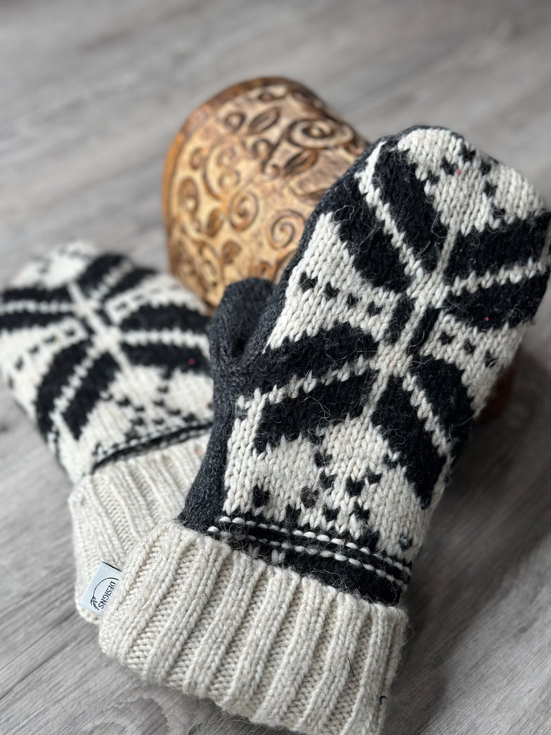 Adult Black & Cream Wool Mitts