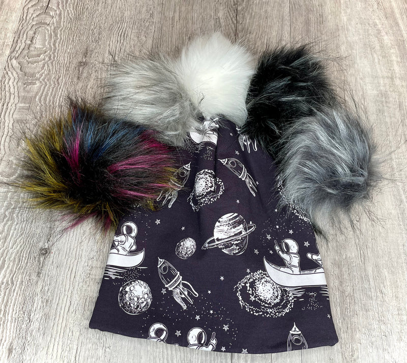 Galaxy Collection Moon Canoe Toque