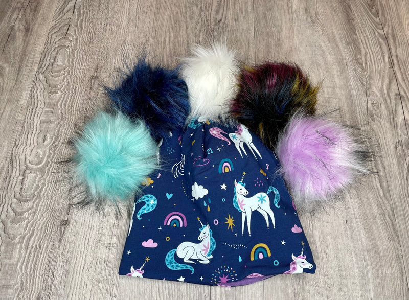 Unicorns on Blue Toque