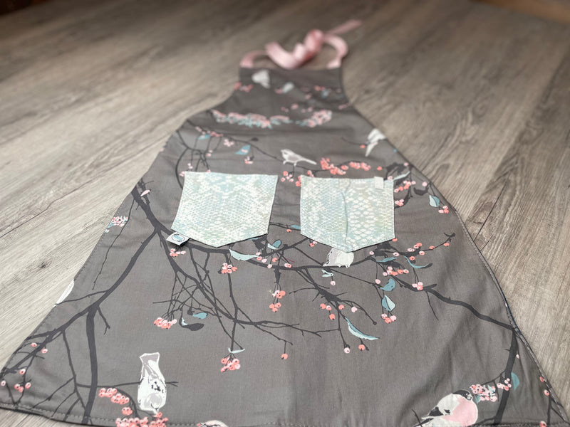 Majestic Birds Apron 6-12 Years