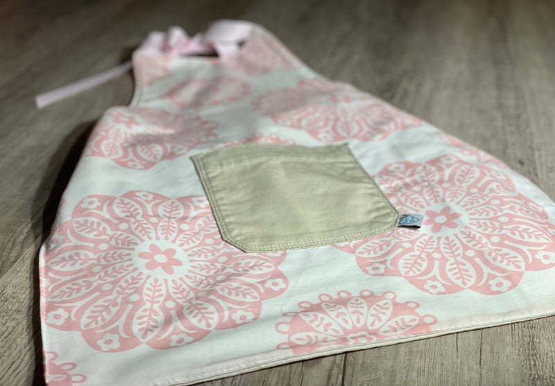 Creative Pinwheel Apron